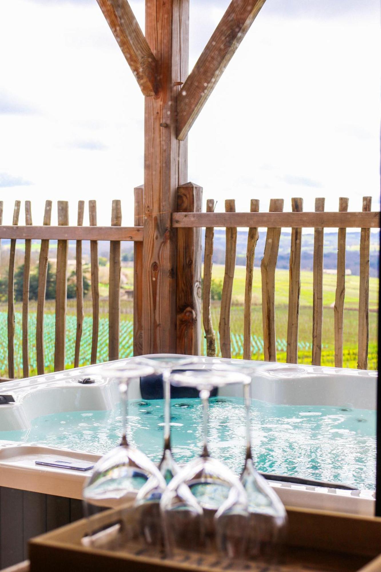 Bed & Breakfast Le Domaine De La Tour Des Vents *