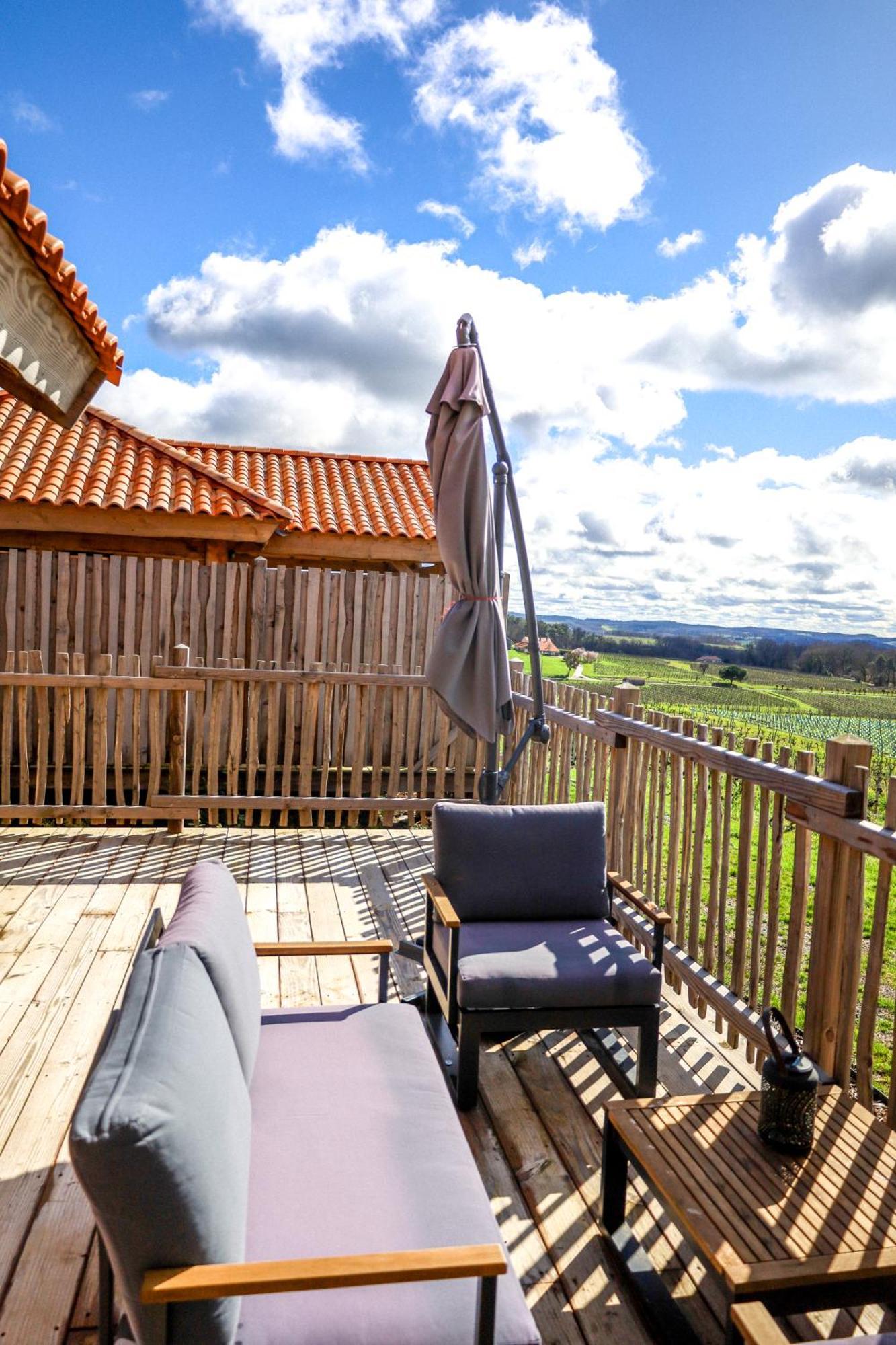 Bed & Breakfast Le Domaine De La Tour Des Vents